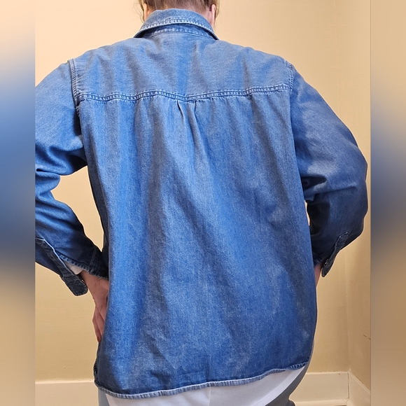 Karen Scott. Holiday, Vintage Embroidered denim button up top. Size 2xl. - Picture 2 of 12